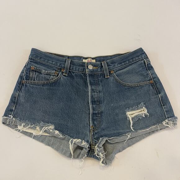 Women's Vintage 90s Levi's 501 Reworked Cutoff Denim Shorts - Picture 1 of 7